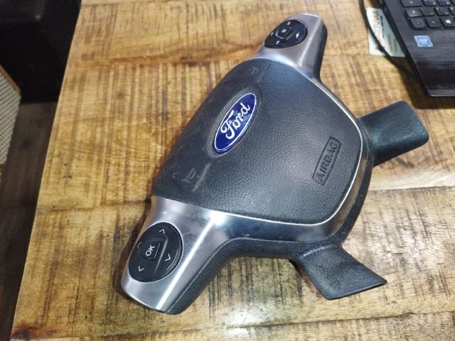 bontott FORD FOCUS III Kormánylégzsák