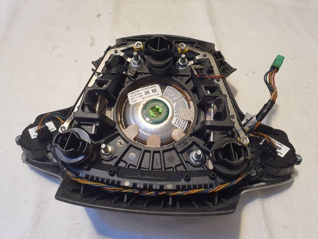 bontott FORD FOCUS III Kormánylégzsák