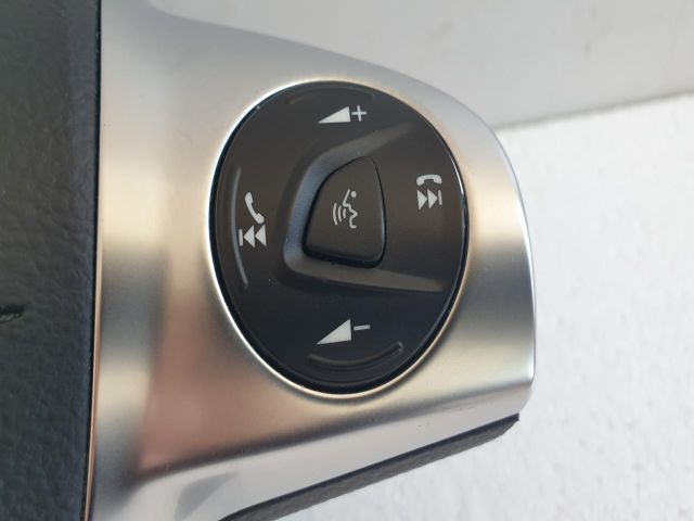 bontott FORD FOCUS III Kormánylégzsák