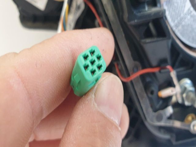 bontott FORD FOCUS III Kormánylégzsák