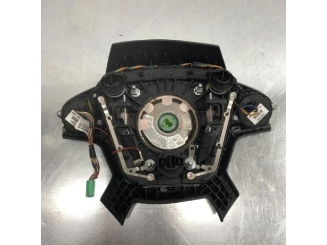 bontott FORD FOCUS III Kormánylégzsák