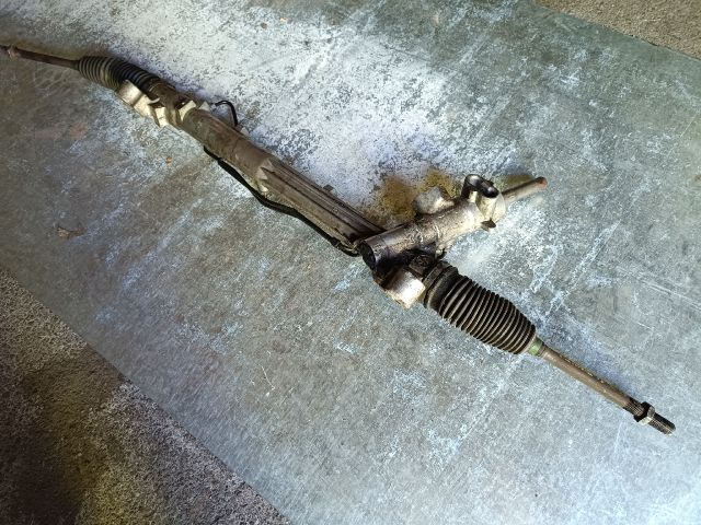 bontott FORD FOCUS III Kormánymű Szervós