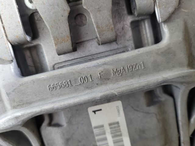 bontott FORD FOCUS III Kormányszár