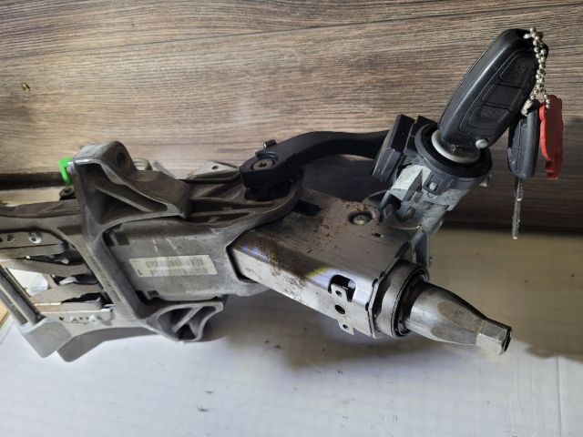 bontott FORD FOCUS III Kormányszár