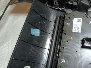 bontott FORD FOCUS III Középkonzol Vezérlő Panel