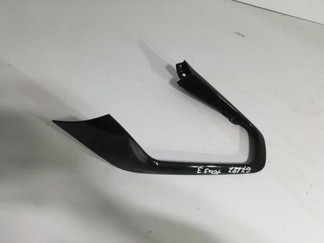 bontott FORD FOCUS III Középső Kardánbox Burkolat