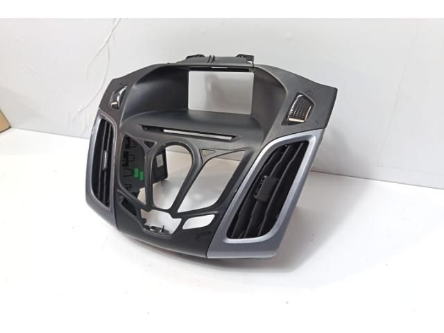 bontott FORD FOCUS III Középső Szellőző