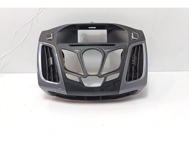 bontott FORD FOCUS III Középső Szellőző