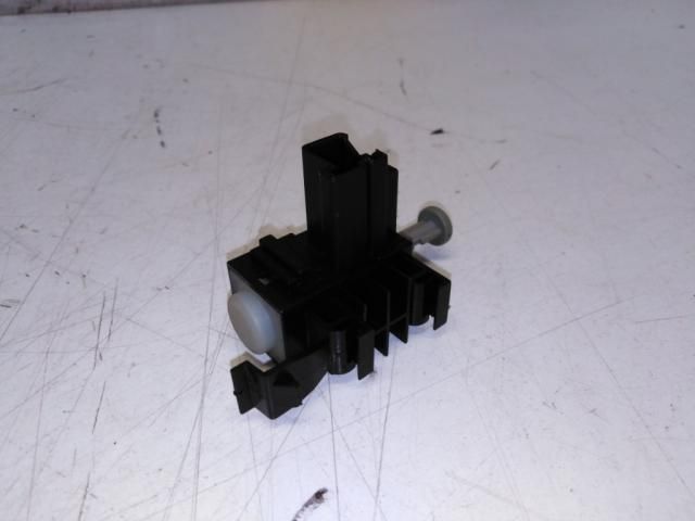 bontott FORD FOCUS III Kuplung Pedál Kapcsoló