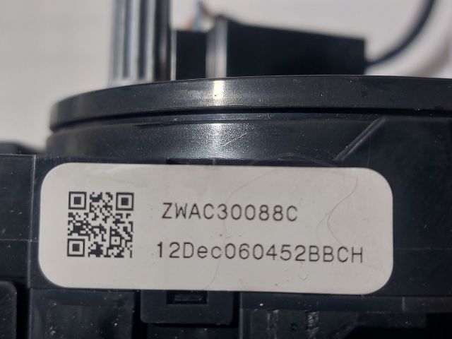 bontott FORD FOCUS III Légzsák Átvezető Szalagkábel