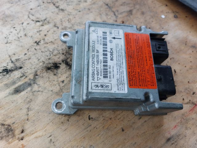 bontott FORD FOCUS III Légzsák Elektronika