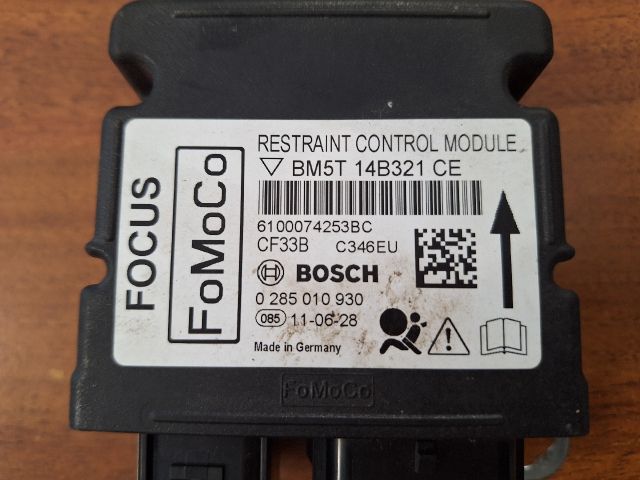 bontott FORD FOCUS III Légzsák Elektronika