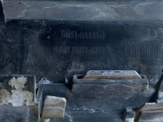 bontott FORD FOCUS III Motorháztető Díszléc Első