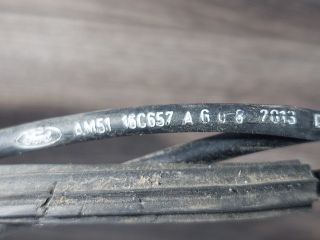 bontott FORD FOCUS III Motorháztető Nyitó Bowden