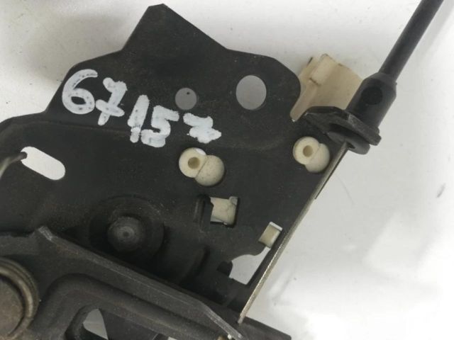 bontott FORD FOCUS III Motorháztető Zárszerkezet