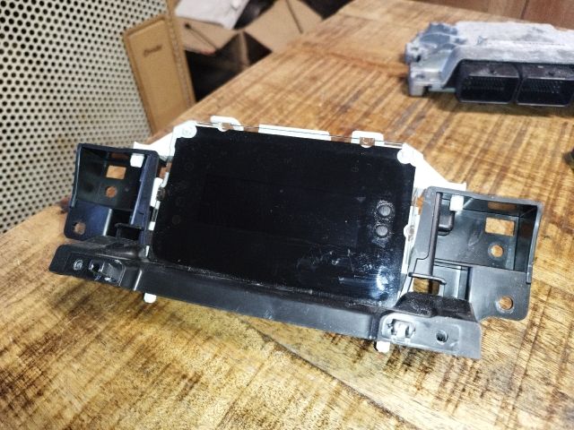 bontott FORD FOCUS III Multifunkciós Kijelző