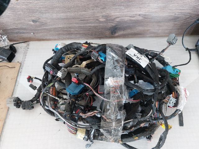 bontott FORD FOCUS III Műszerfal Kábelköteg