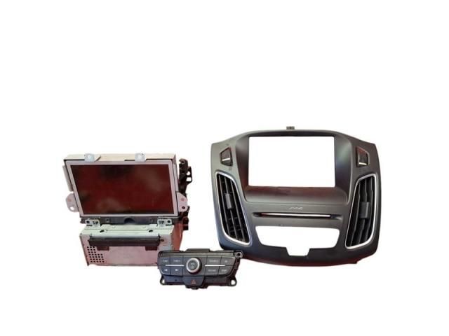 bontott FORD FOCUS III Navigációs Fejegység