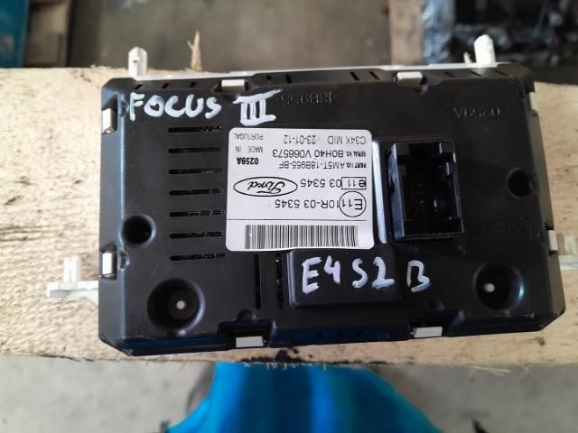 bontott FORD FOCUS III Navigációs Fejegység