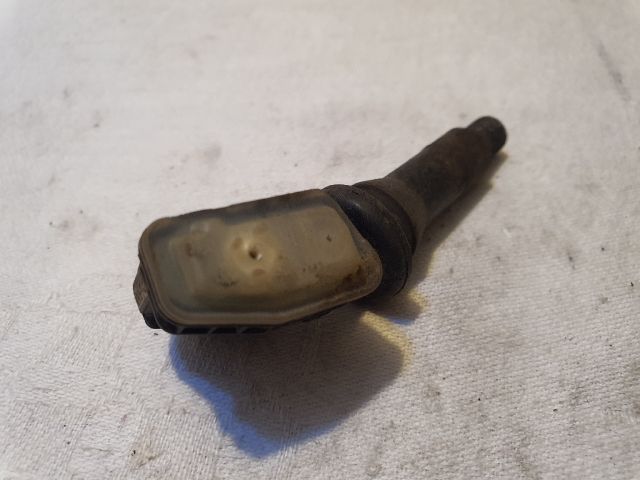 bontott FORD FOCUS III Okos Kerékszelep