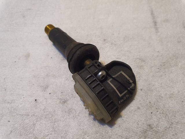 bontott FORD FOCUS III Okos Kerékszelep