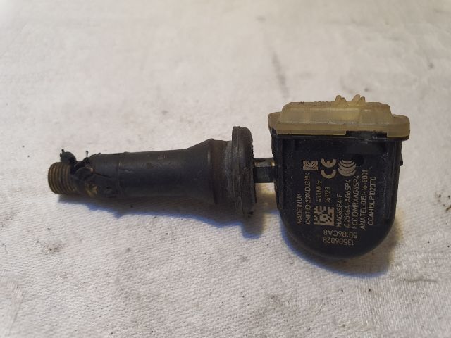 bontott FORD FOCUS III Okos Kerékszelep