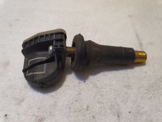 bontott FORD FOCUS III Okos Kerékszelep