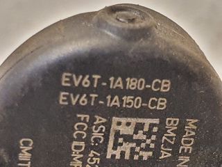 bontott FORD FOCUS III Okos Kerékszelep