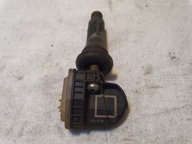 bontott FORD FOCUS III Okos Kerékszelep