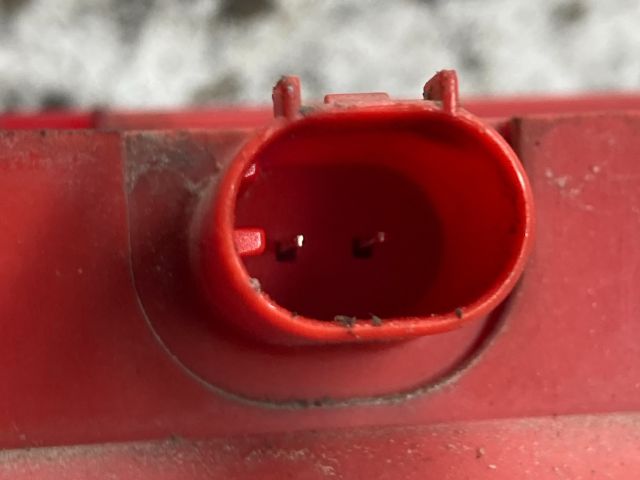 bontott FORD FOCUS III Pótféklámpa