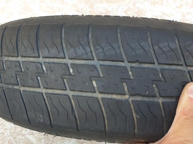 bontott FORD FOCUS III Pótkerék