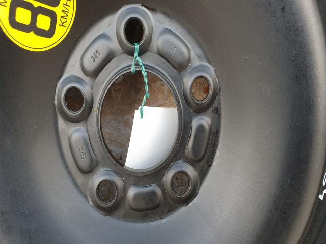 bontott FORD FOCUS III Pótkerék