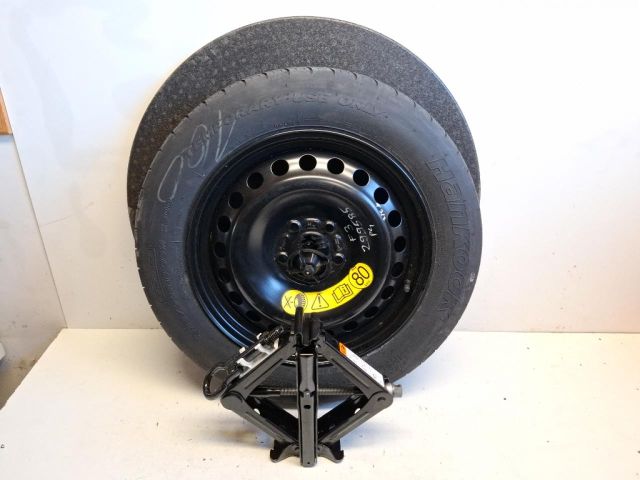 bontott FORD FOCUS III Pótkerék