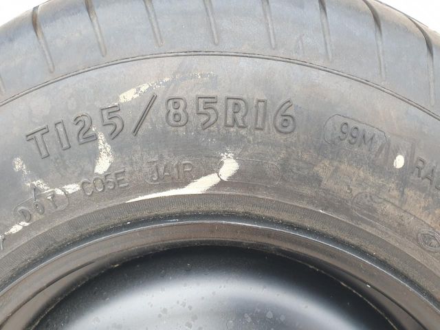 bontott FORD FOCUS III Pótkerék