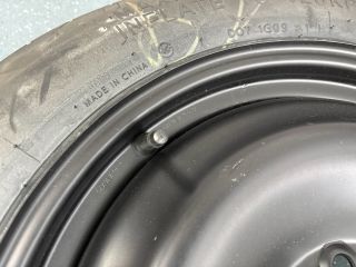 bontott FORD FOCUS III Pótkerék