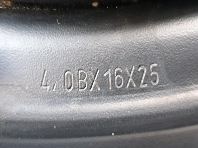 bontott FORD FOCUS III Pótkerék