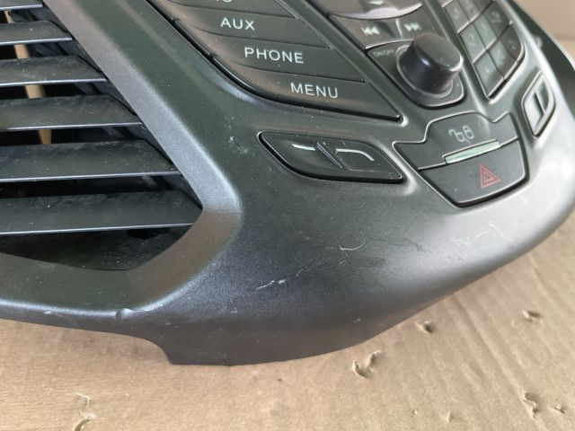 bontott FORD FOCUS III Rádió / CD Kapcsoló