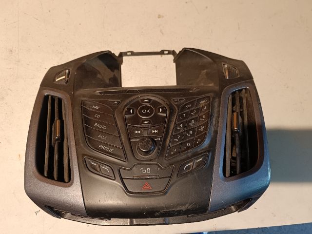 bontott FORD FOCUS III Rádió / CD Kapcsoló