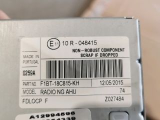 bontott FORD FOCUS III Rádió / CD