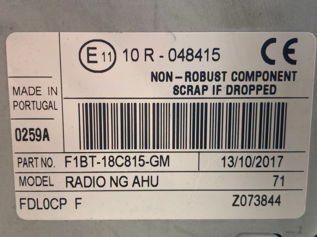 bontott FORD FOCUS III Rádió / CD