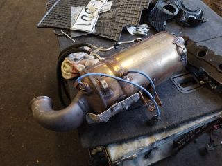 bontott FORD FOCUS III Részecskeszűrő