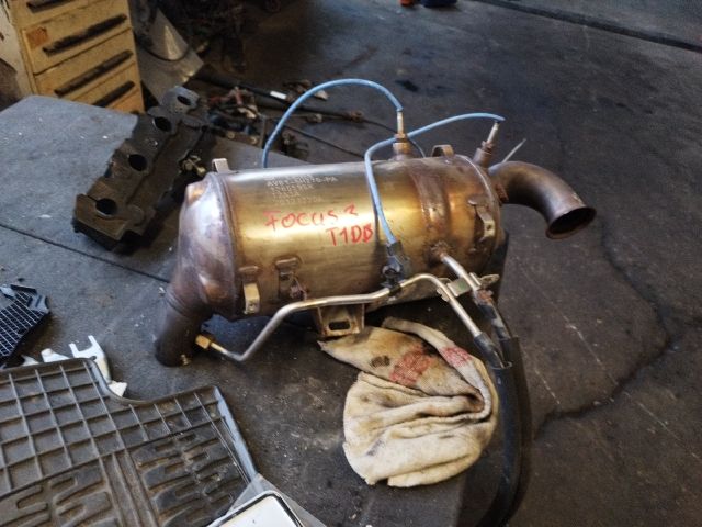 bontott FORD FOCUS III Részecskeszűrő