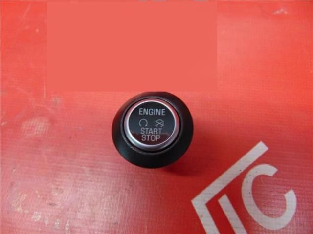 bontott FORD FOCUS III Start / Stop Indító Gomb