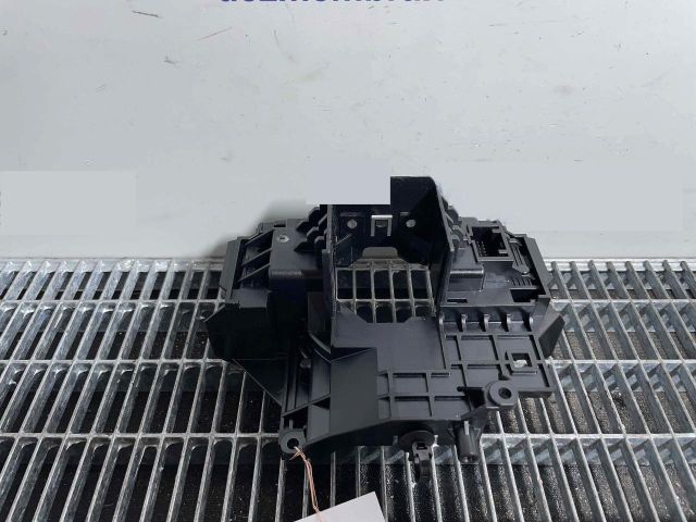 bontott FORD FOCUS III Tartó Bak