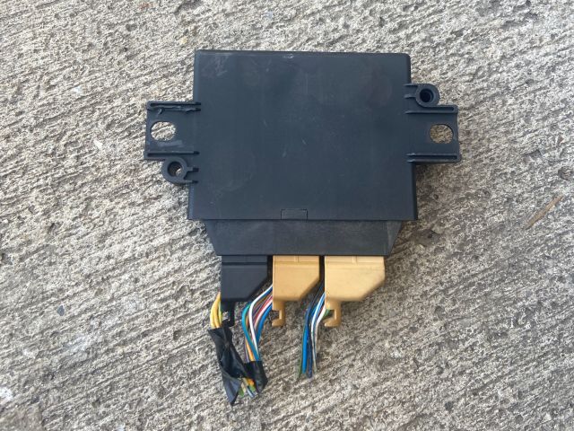 bontott FORD FOCUS III Tolatóradar Elektronika