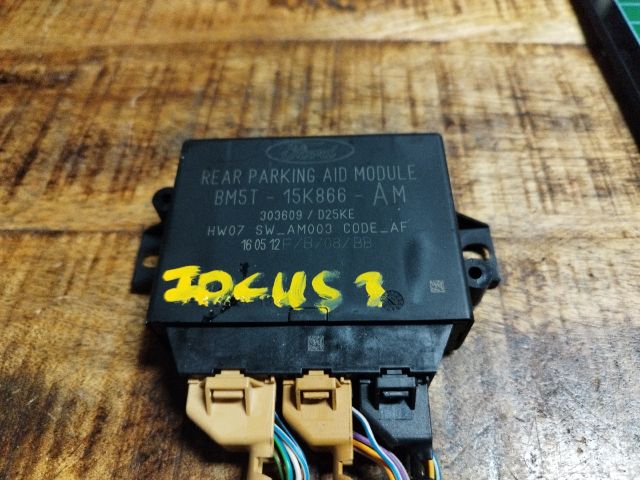 bontott FORD FOCUS III Tolatóradar Elektronika