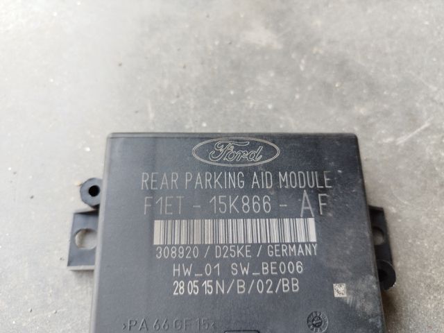 bontott FORD FOCUS III Tolatóradar Elektronika