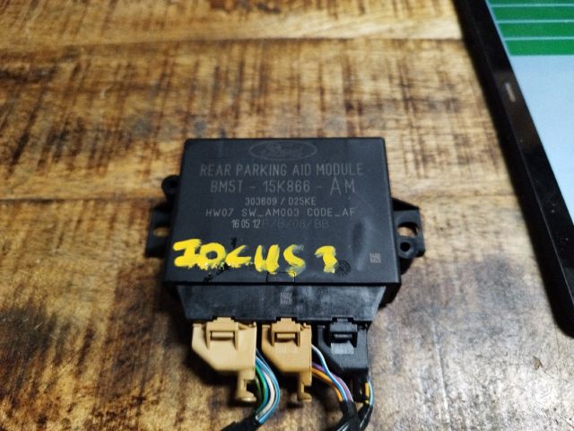 bontott FORD FOCUS III Tolatóradar Elektronika