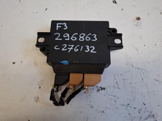 bontott FORD FOCUS III Tolatóradar Elektronika