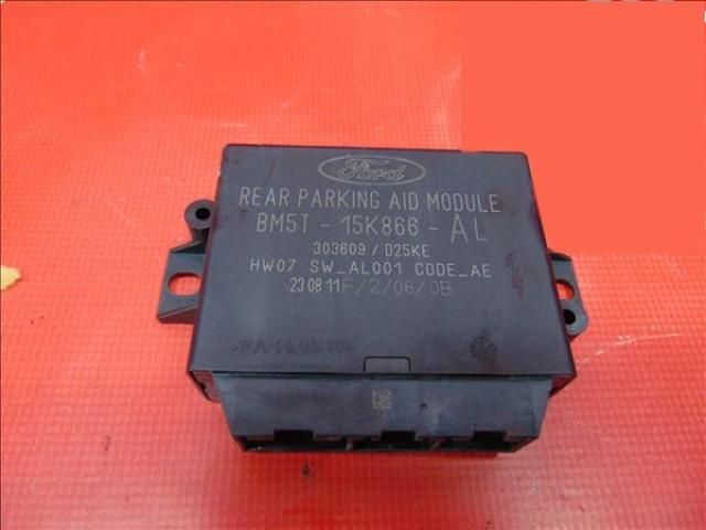 bontott FORD FOCUS III Tolatóradar Elektronika